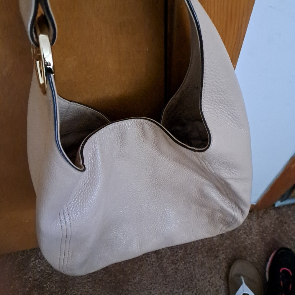 Micheal kors  tan Hobo Purse